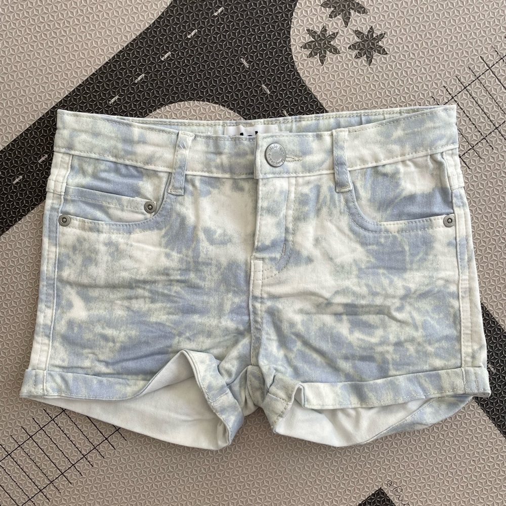 Molo Girls Jean Shorts size 8 / Euro size 128 EUC / Girls Distressed Jean Shorts